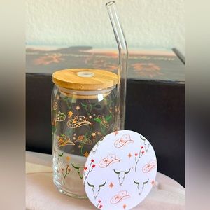 Western Glass with Lid, & Straw